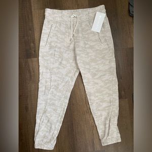 Athleta Cabo Tide Linen Jogger size 4p